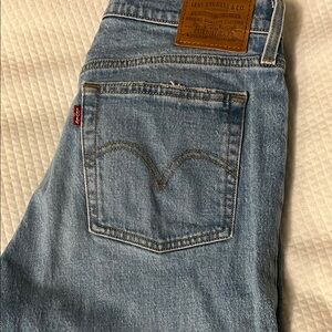 Levi's Women's Straight Leg Jeans - Light Blue Denim